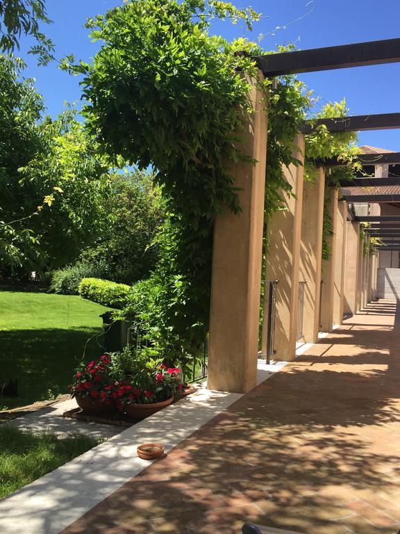 Ca'Bert Villa Dei Glicini Castelnuovo del Garda Exterior photo